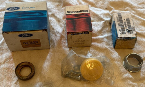 Nos ford lot rear - lot, 3